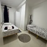Roni Apartman