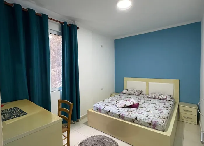 Roni * Golem (Tirana)